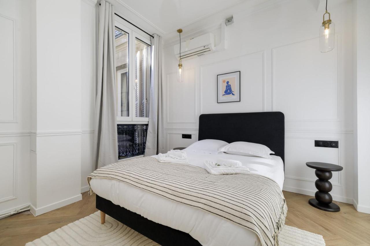 Poetic Stay - Champs Elysees Paris Exterior foto